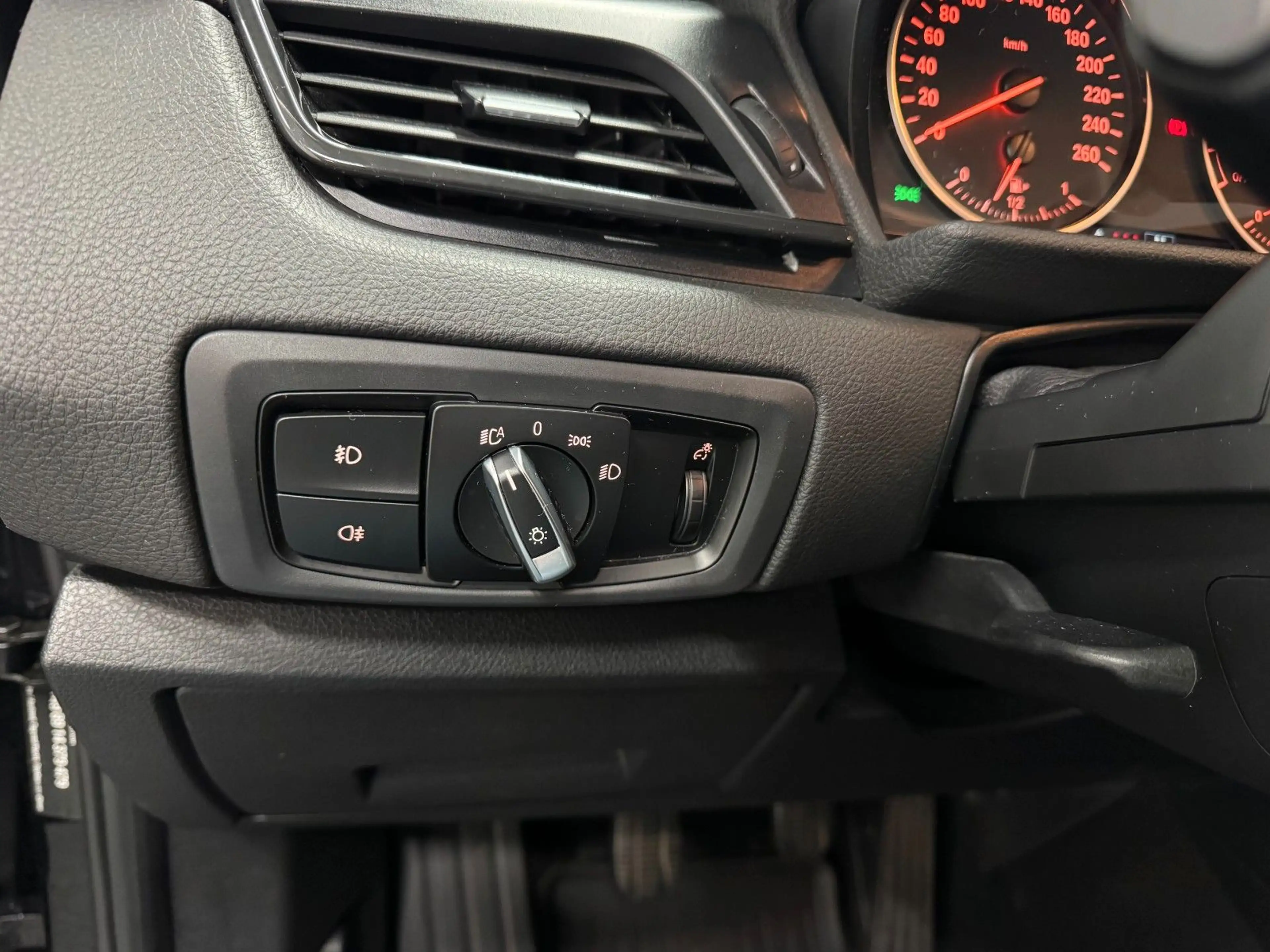 BMW 220 Advantage*LED*PDC*SHZ*NAVI* — photo 14