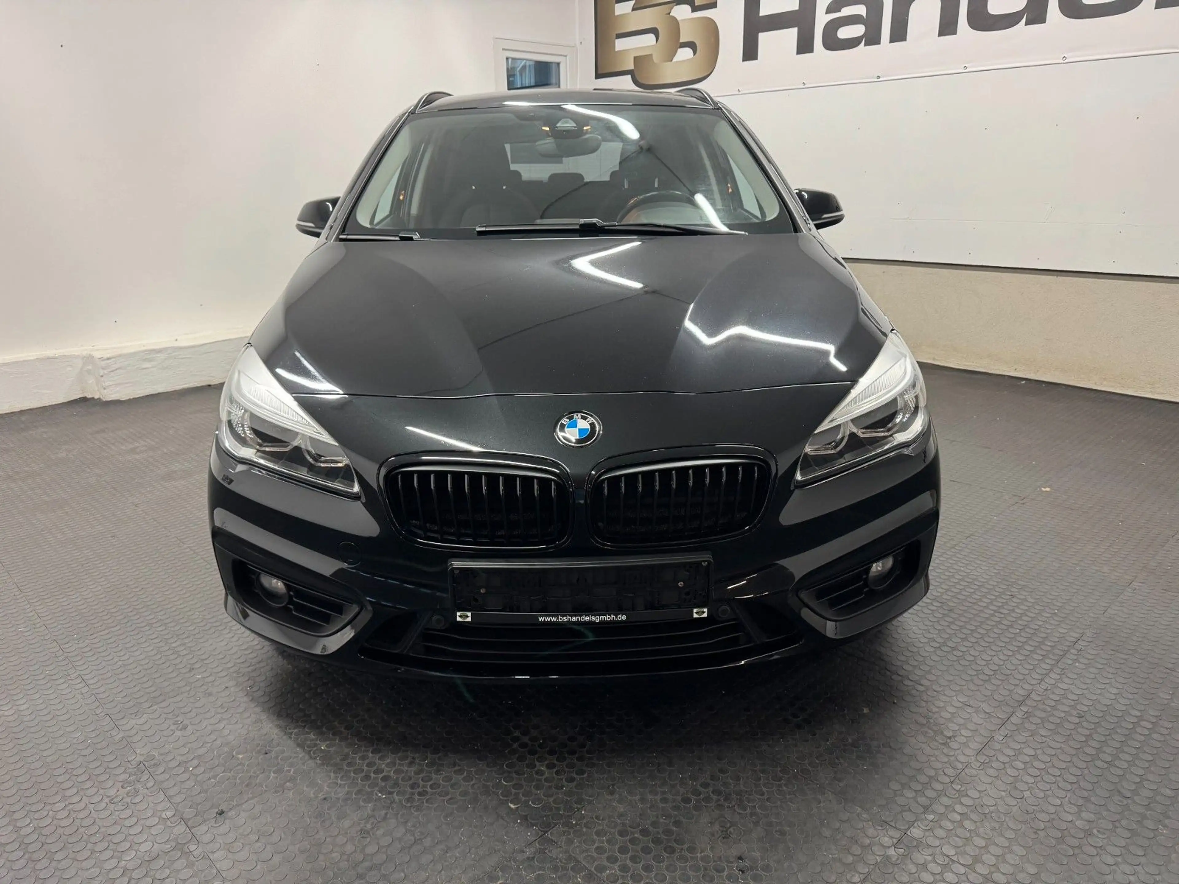 BMW 220 Advantage*LED*PDC*SHZ*NAVI* — photo 2