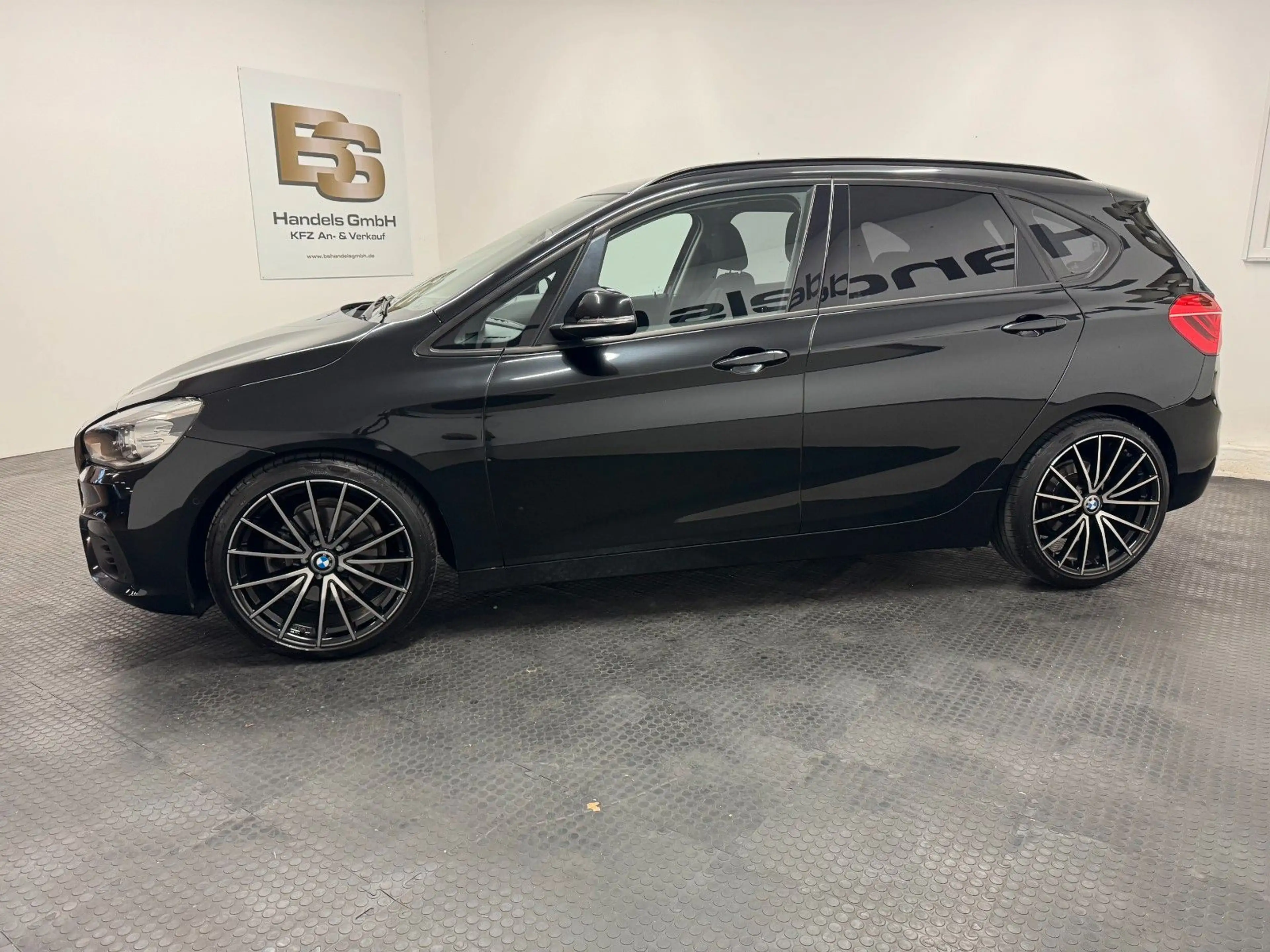 BMW 220 Advantage*LED*PDC*SHZ*NAVI* — photo 4
