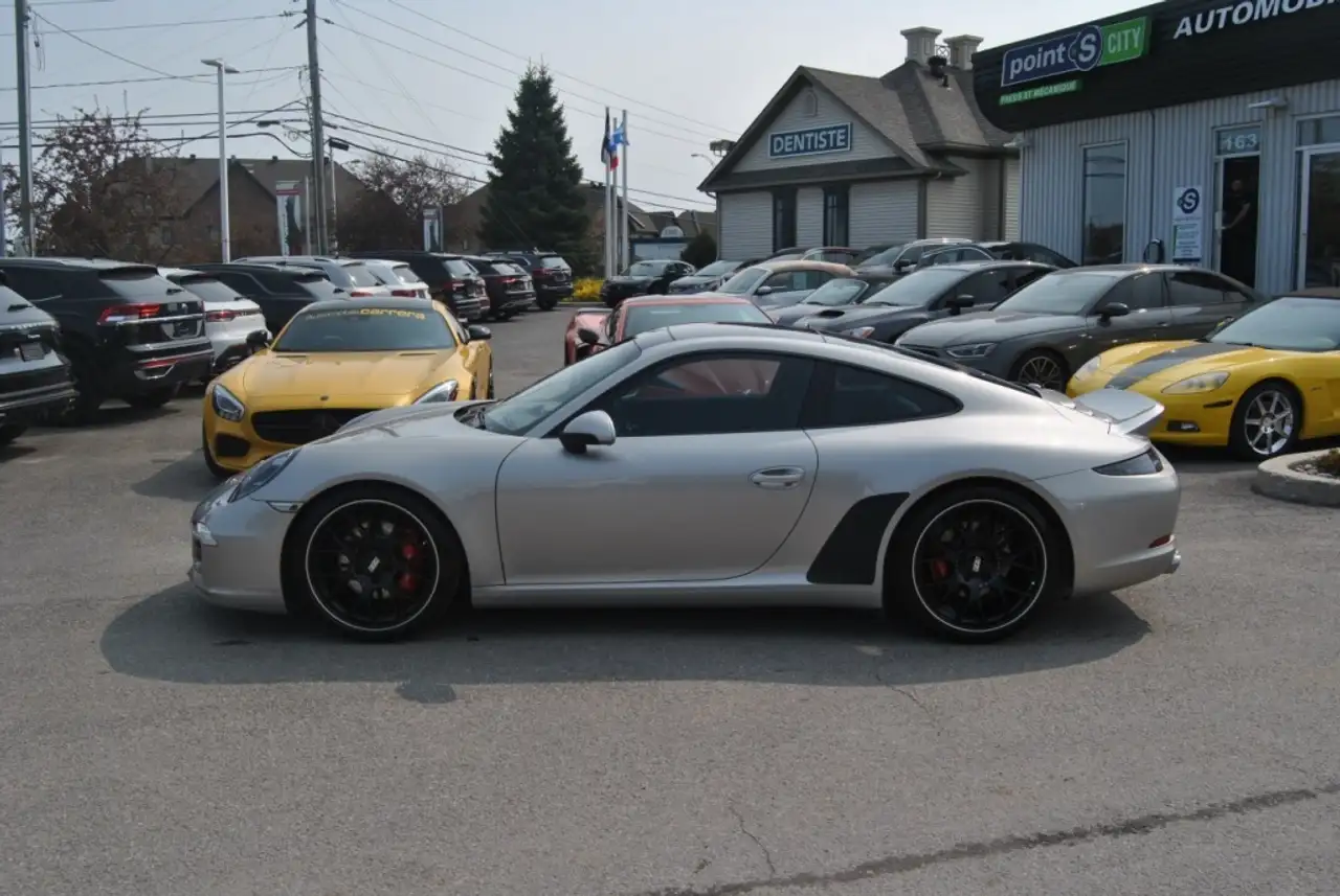 Porsche 911 снимка Porsche 911