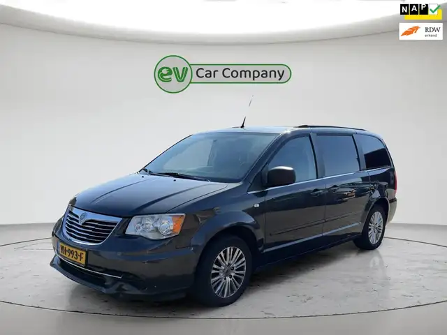 Lancia Voyager