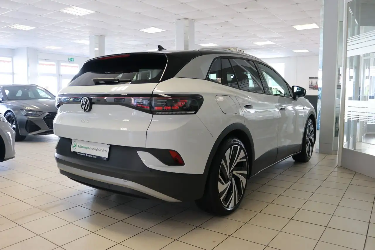 2023 Volkswagen ID.4 Pro Performance Sportpaket Matrix Pano 97%, photograph 11