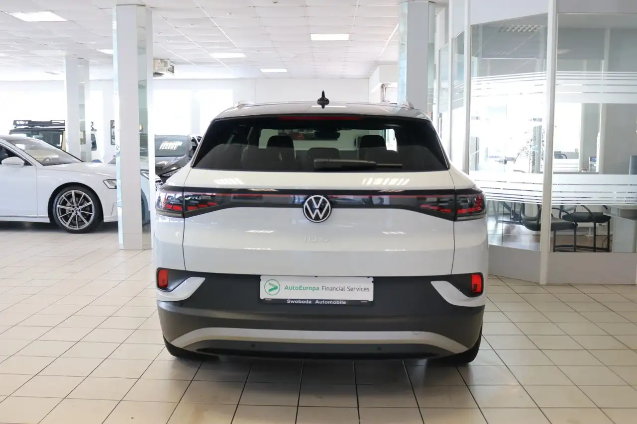 2023 Volkswagen ID.4 Pro Performance Sportpaket Matrix Pano 97%, photograph 12