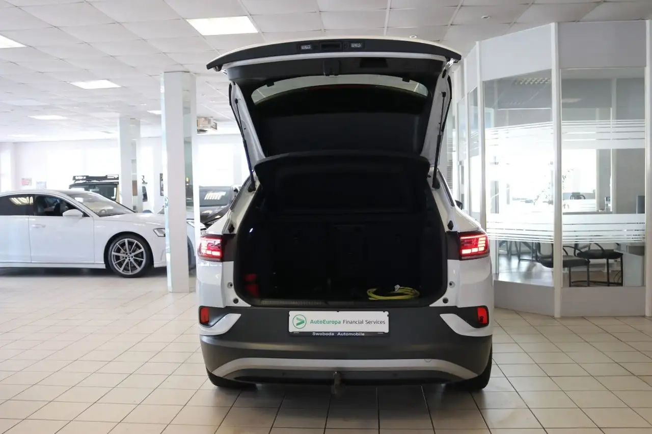2023 Volkswagen ID.4 Pro Performance Sportpaket Matrix Pano 97%, photograph 7