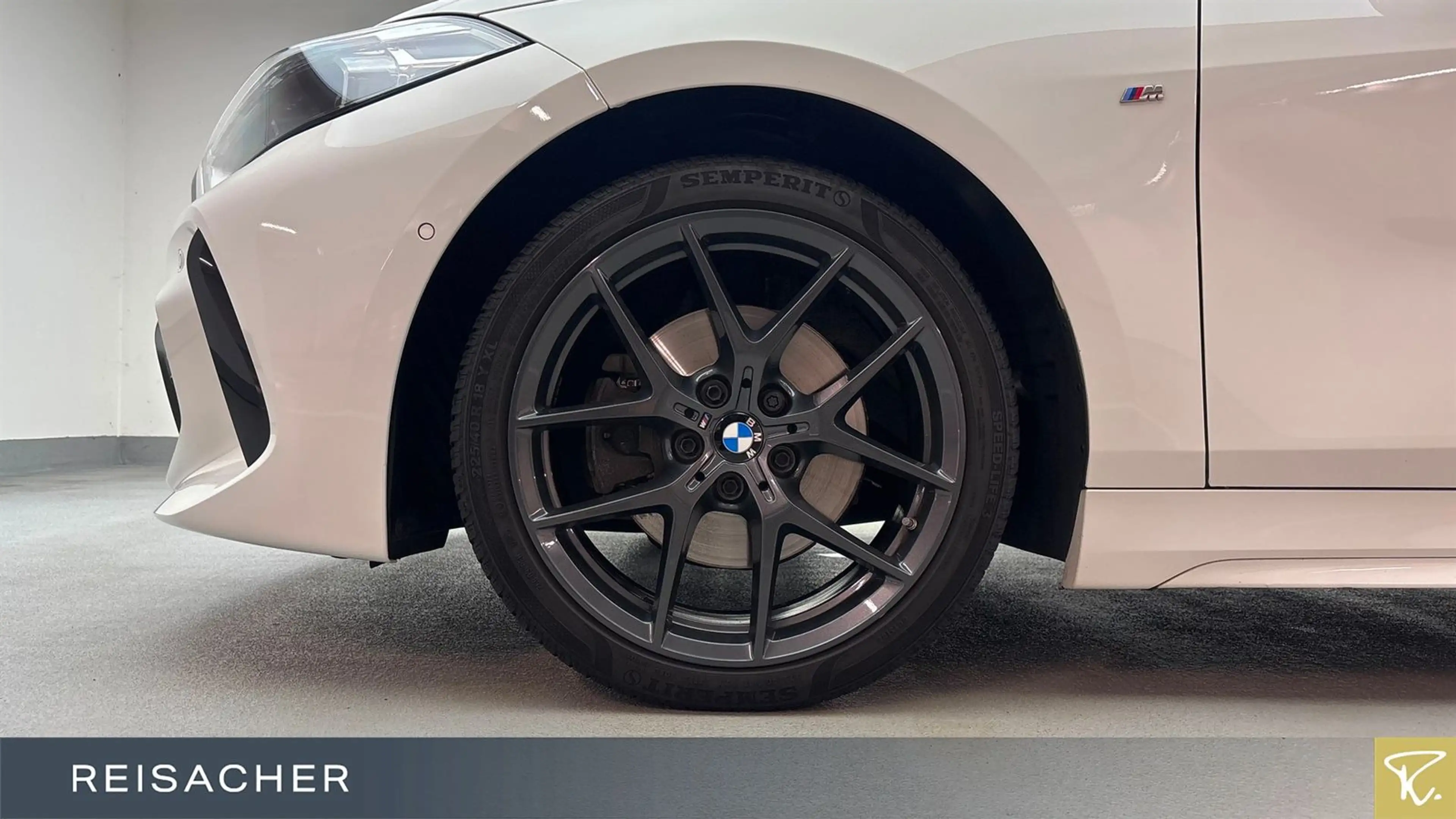 BMW 118 dA M-Sport LCProf HUD RFK Hifi LM18" SLI — photo 3