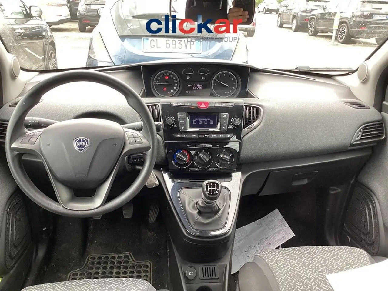 Lancia Ypsilon 2023 — фото 10