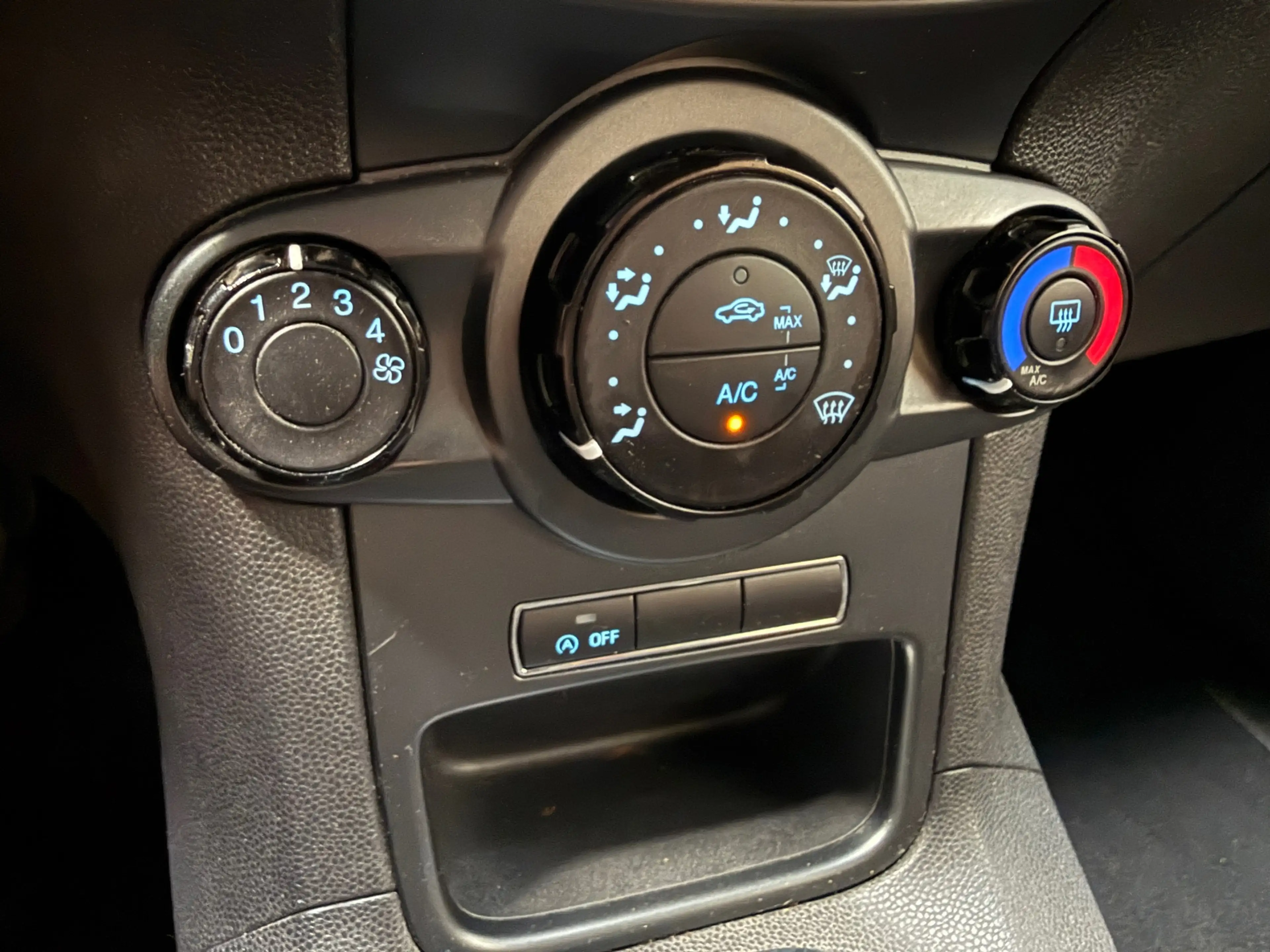 Ford Fiesta 1.0 Style. NAP! Nieuwe distributie riem, 5drs — photo 13