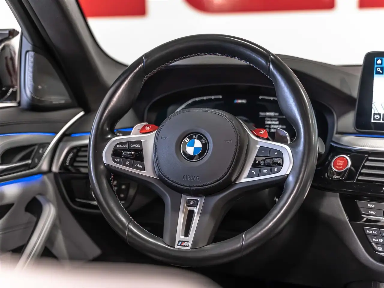 BMW M5 снимка BMW M5