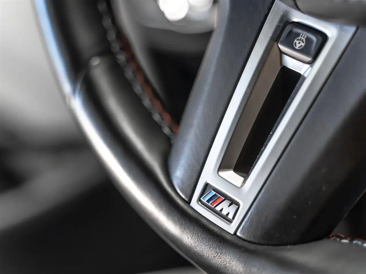 BMW M5 снимка BMW M5