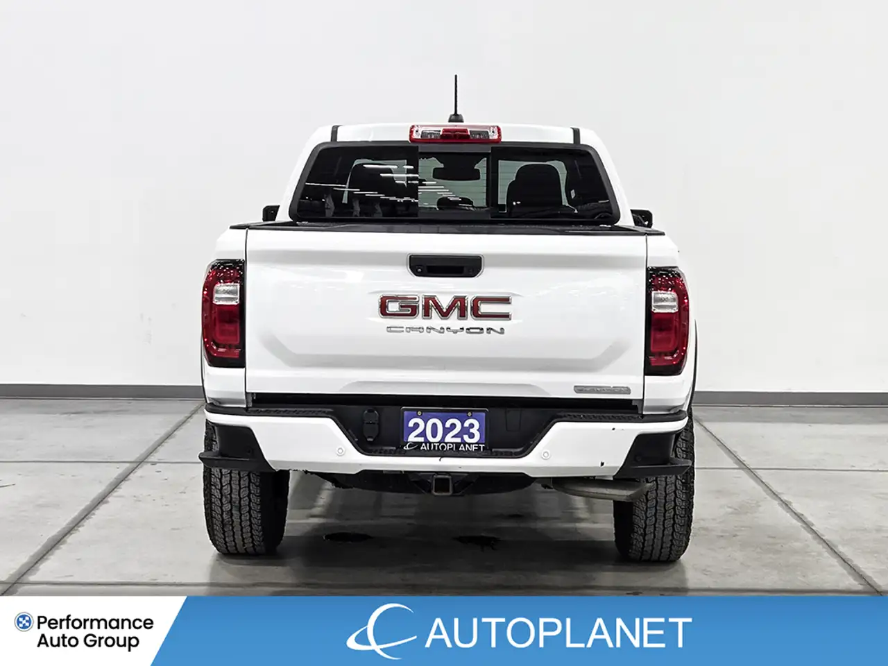 GMC Canyon снимка GMC Canyon