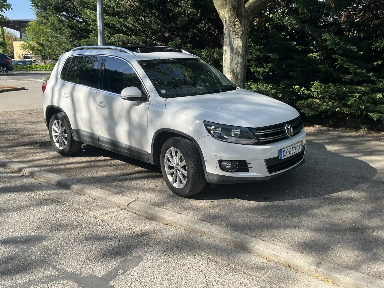 Volkswagen Tiguan 2.0 TDI 140 FAP BlueMotion Technology Ca