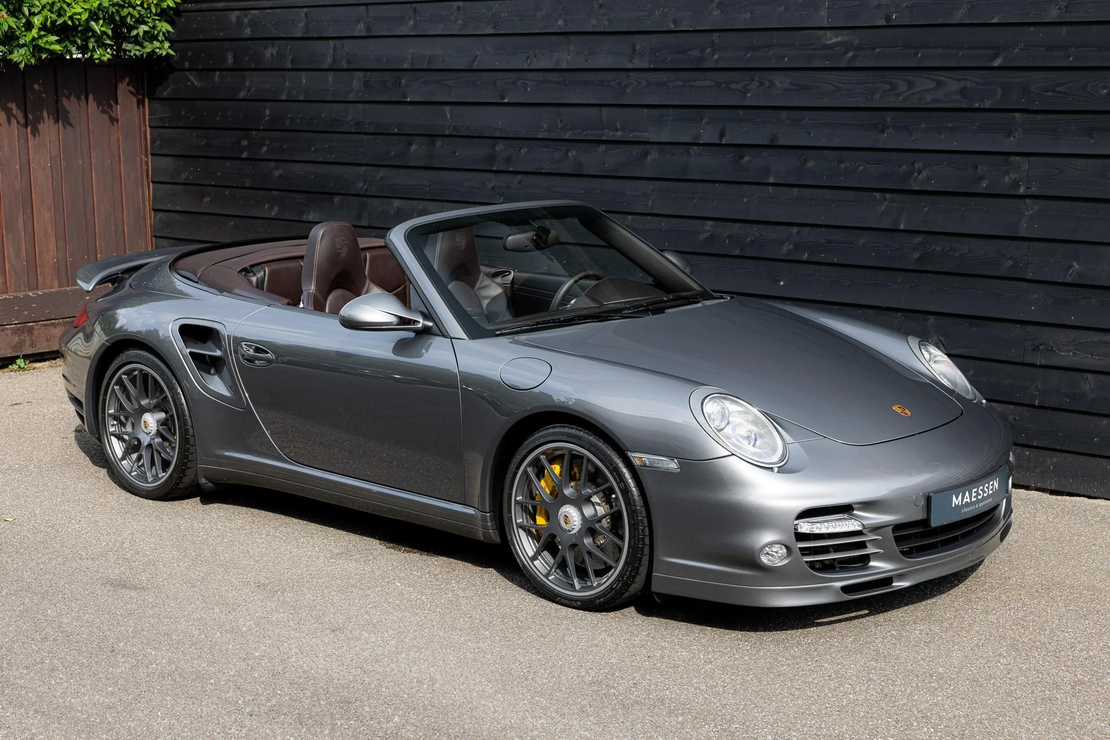 Porsche 997 3.8 Turbo S Cabrio - PCCB - 1ste lak - NL geleverd — photo 6