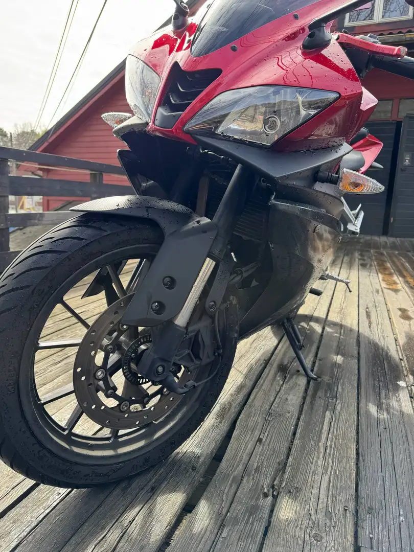 Yamaha YZF-R125 Rot - 2