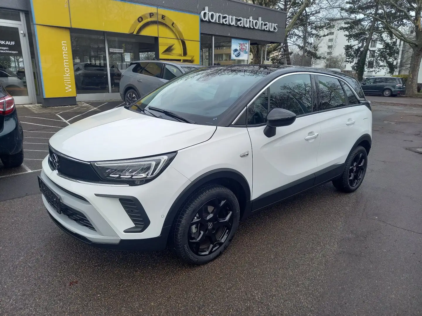Opel Crossland X Crossland 1.2T MT6 Elegance LED Navi Keyless Fehér - 2