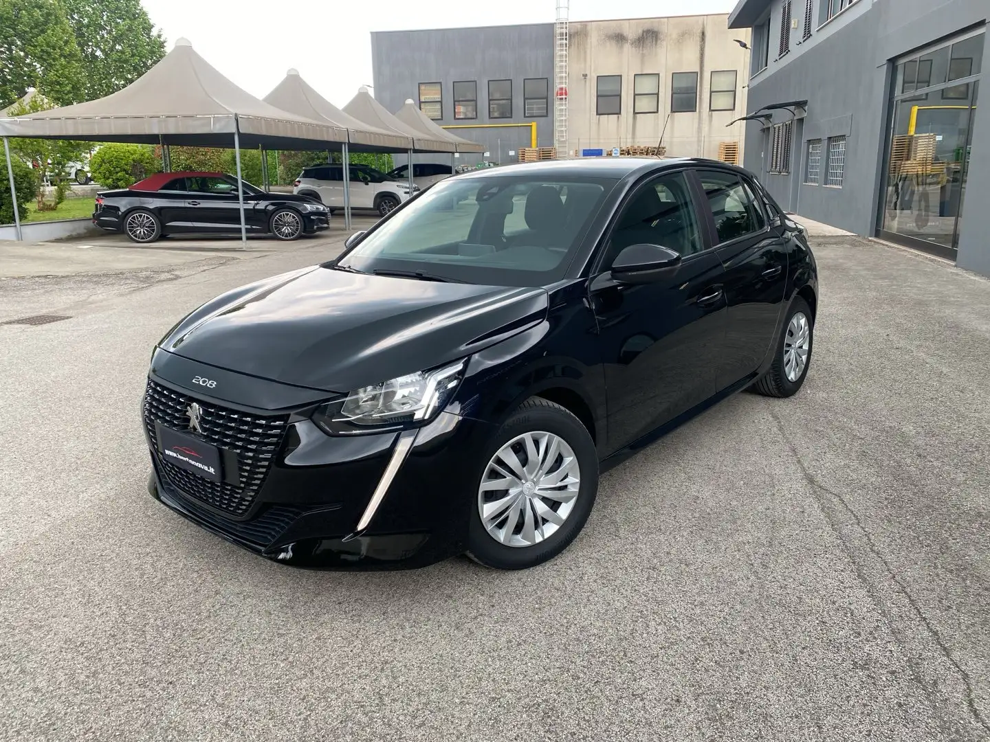 Peugeot 208 PureTech 75 Stop&Start 5 porte Active Negro - 1