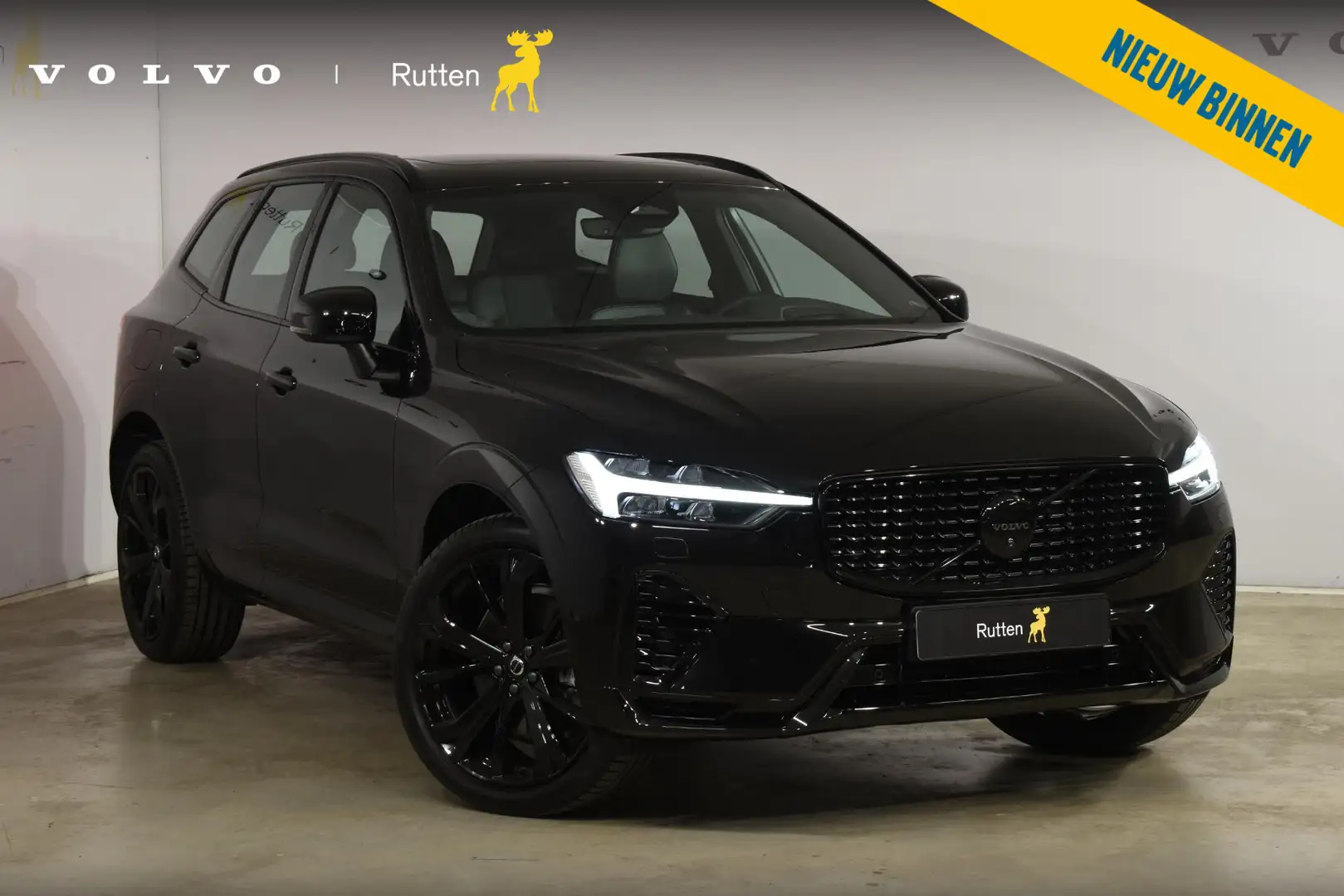 Volvo XC60 T6 350PK Automaat AWD Plus Black Edition / Navigat Noir - 1