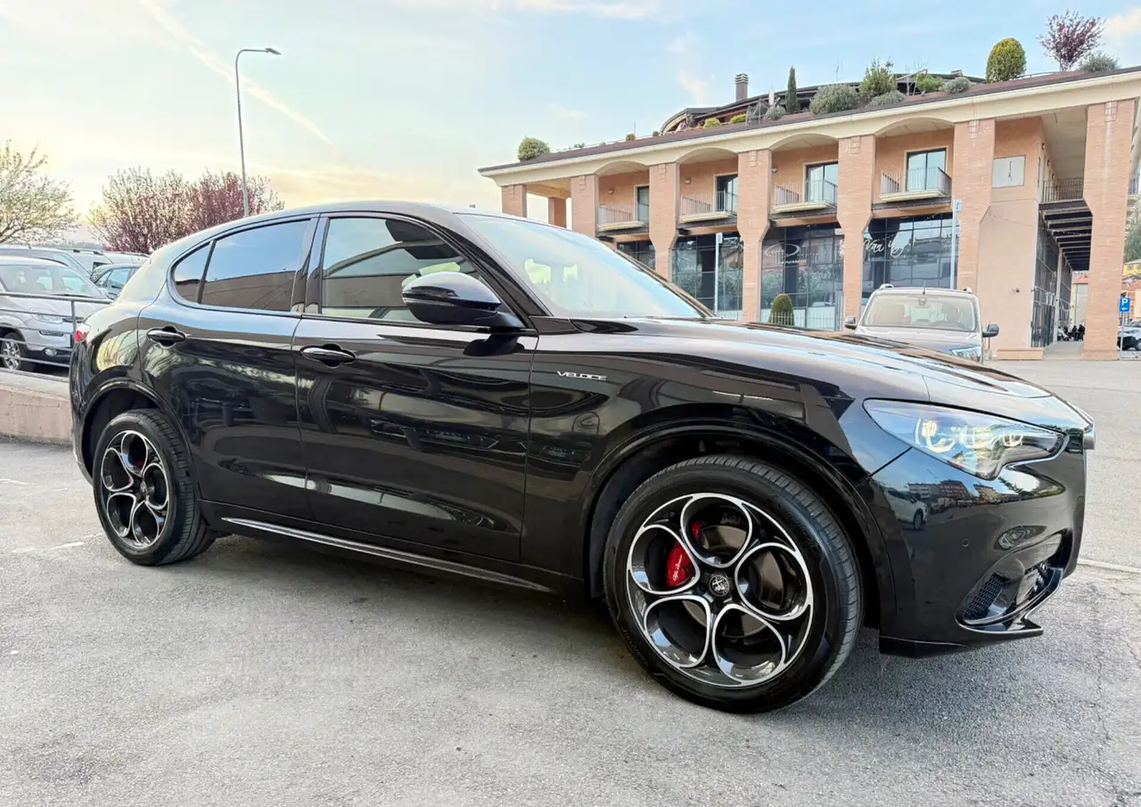 Alfa Romeo Stelvio 2024