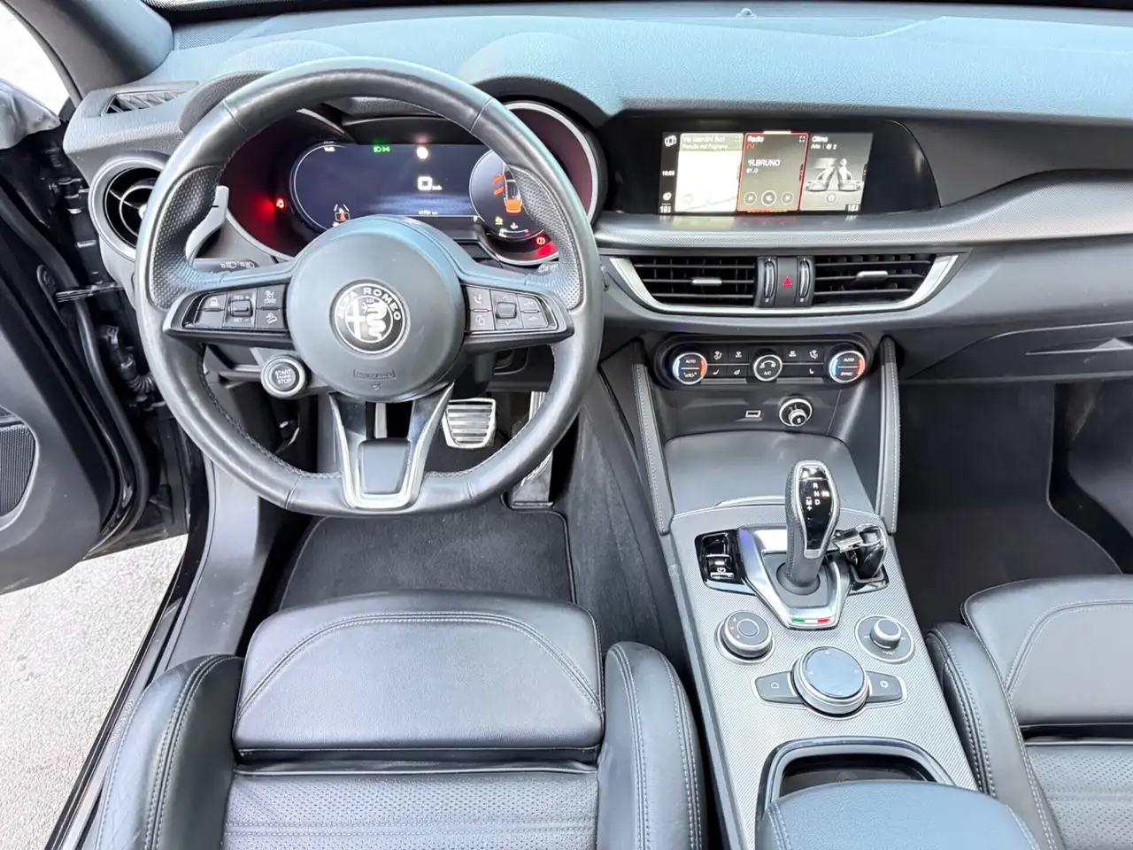 Alfa Romeo Stelvio 2024 — фото 10
