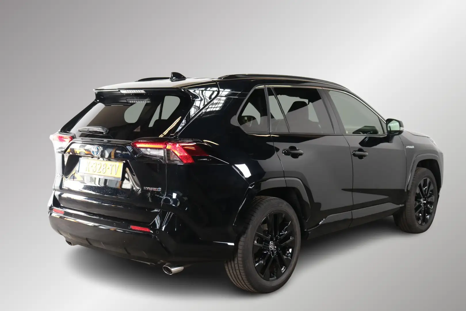 Toyota RAV 4 2.5 Hybrid Black Edition JBL, 1e eigenaar, NL auto Zwart - 2