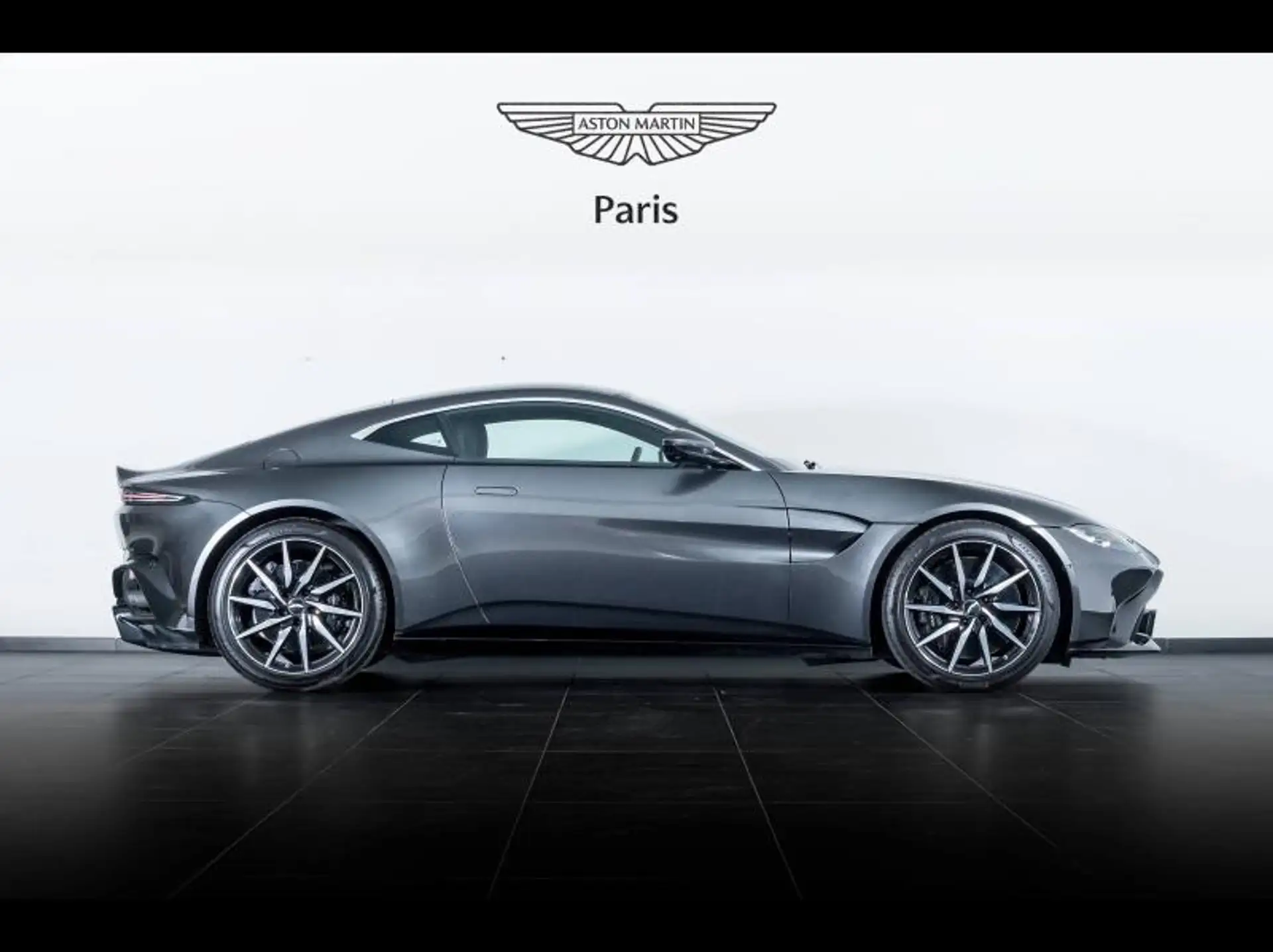 애스턴마틴 밴티지 Coupe 2020 건메탈 사진 4