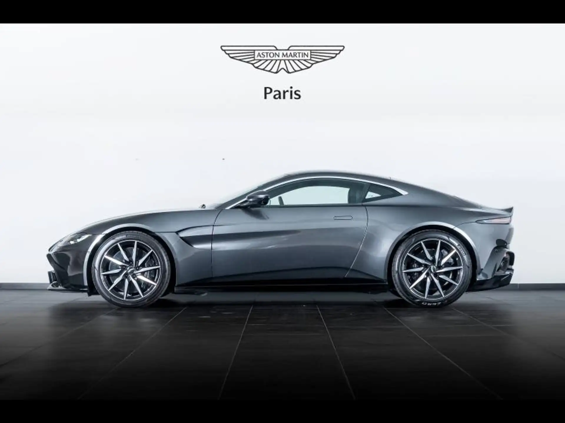 애스턴마틴 밴티지 Coupe 2020 건메탈 사진 8