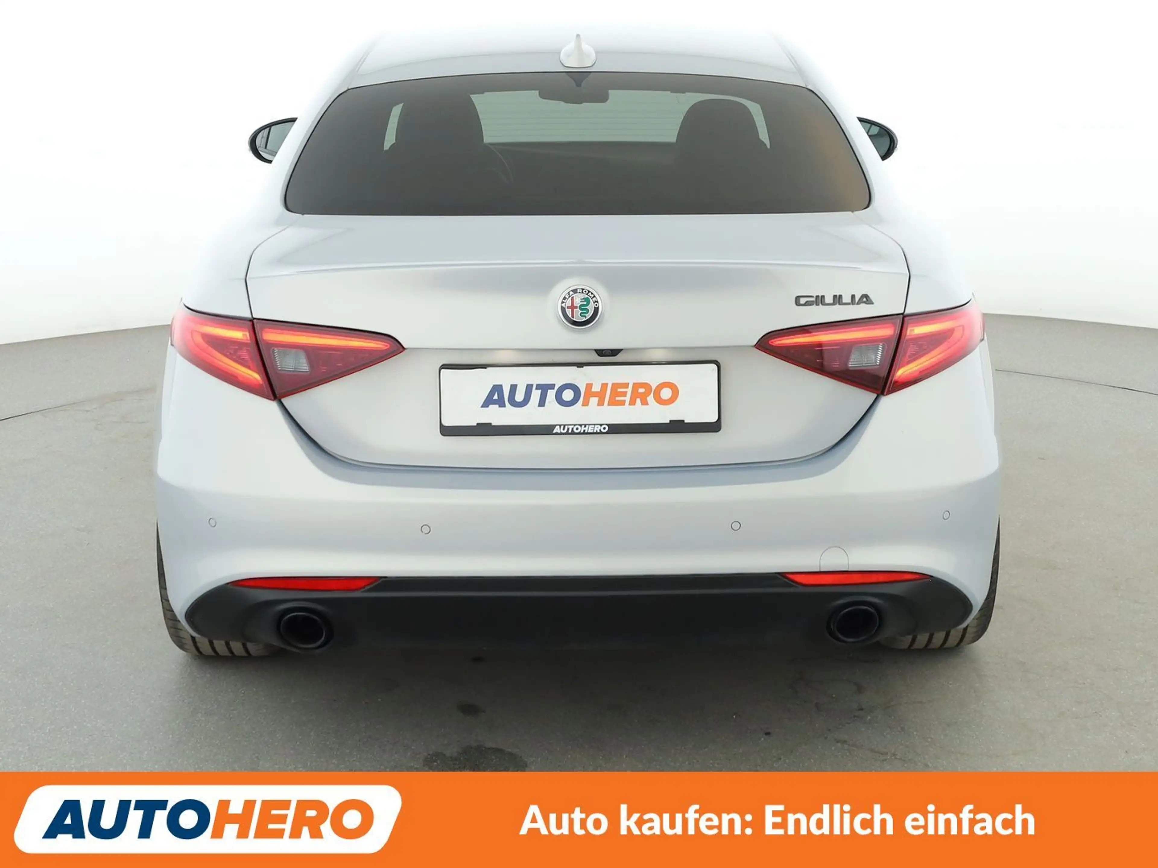 Alfa Romeo Giulia 2.2 JTDM Sprint Aut.*ACC*PDC*SHZ*ALU*KLIMA* — photo 5