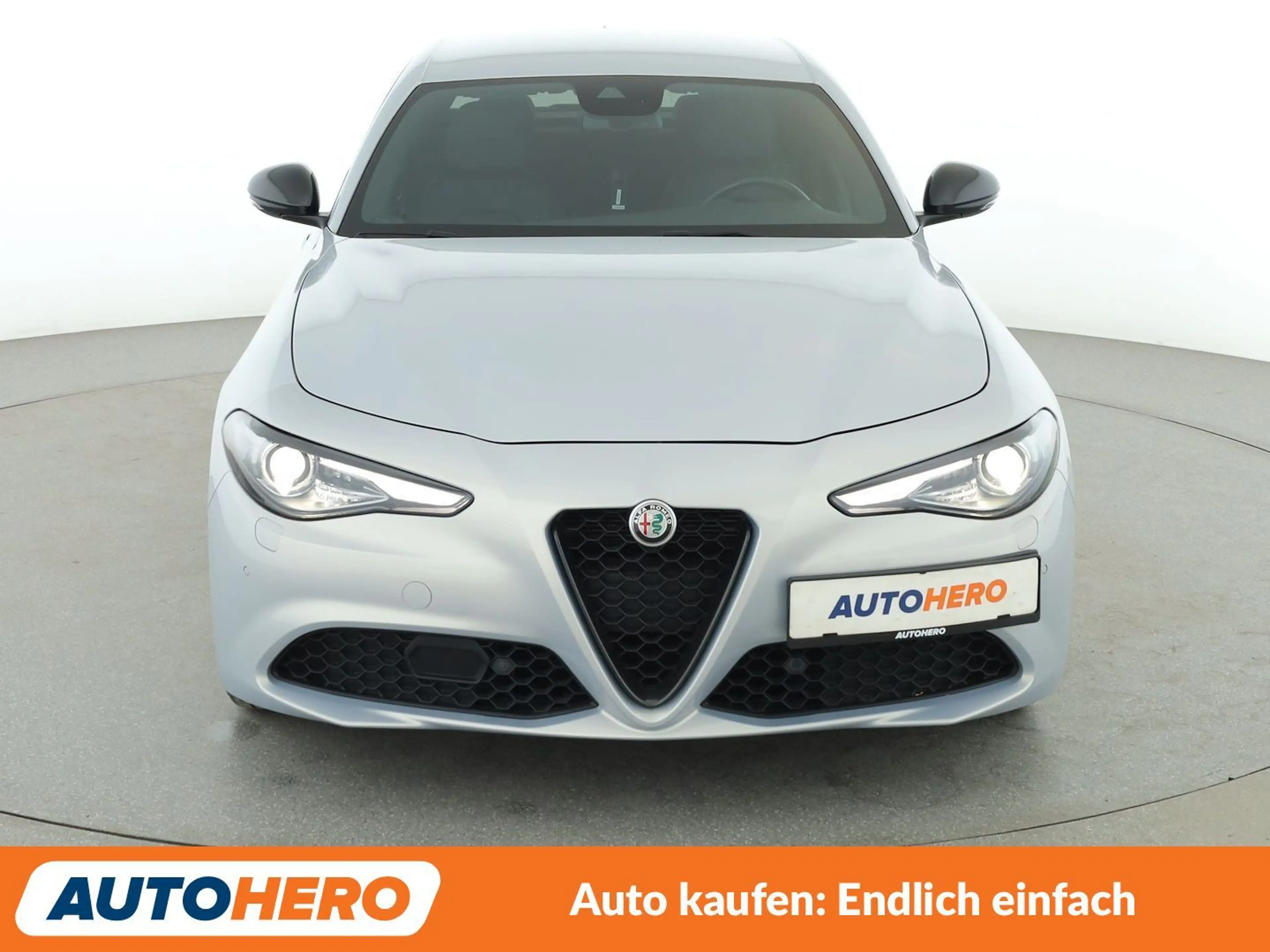 Alfa Romeo Giulia 2.2 JTDM Sprint Aut.*ACC*PDC*SHZ*ALU*KLIMA* — photo 9