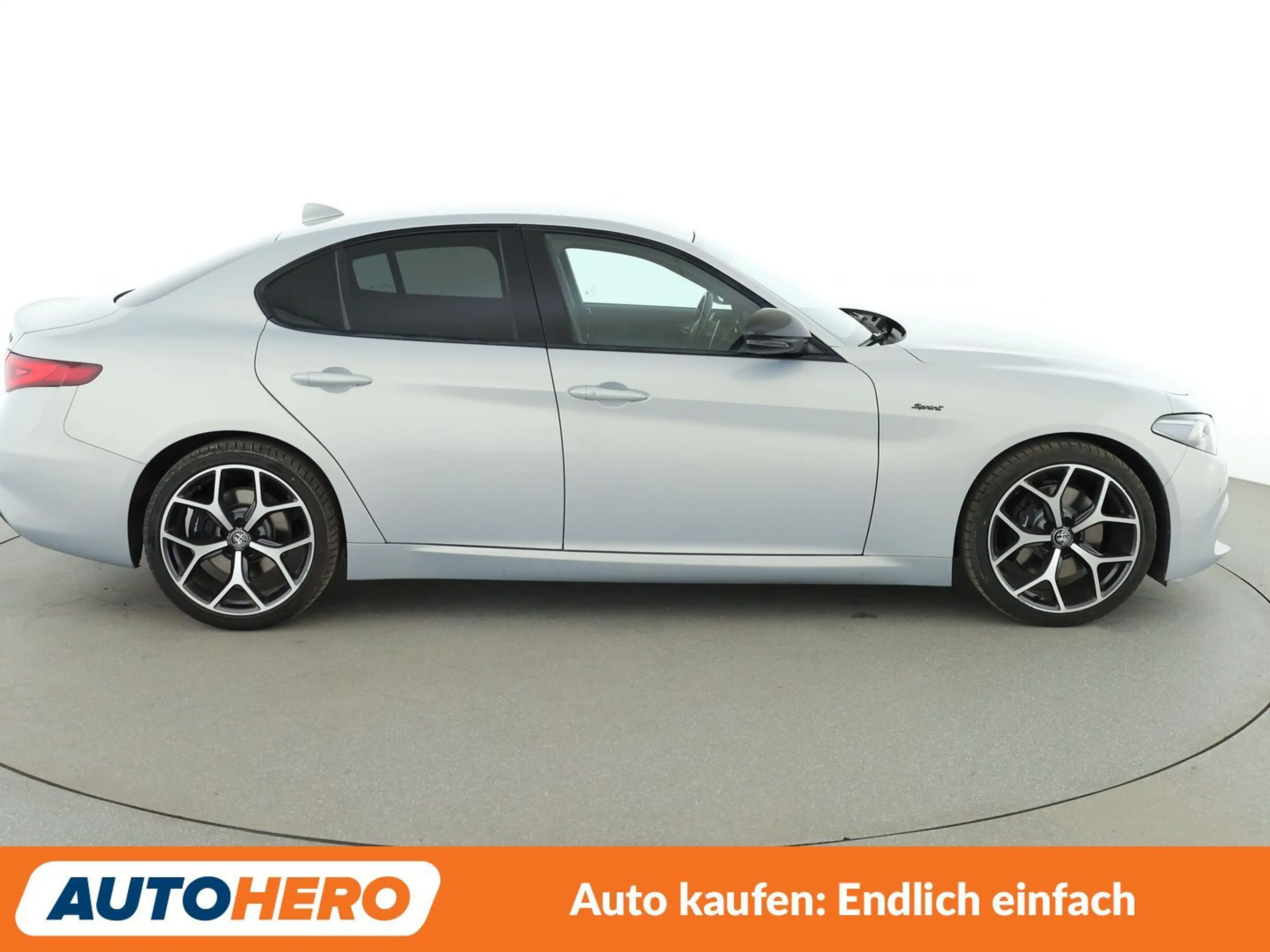 Alfa Romeo Giulia 2.2 JTDM Sprint Aut.*ACC*PDC*SHZ*ALU*KLIMA* — photo 7