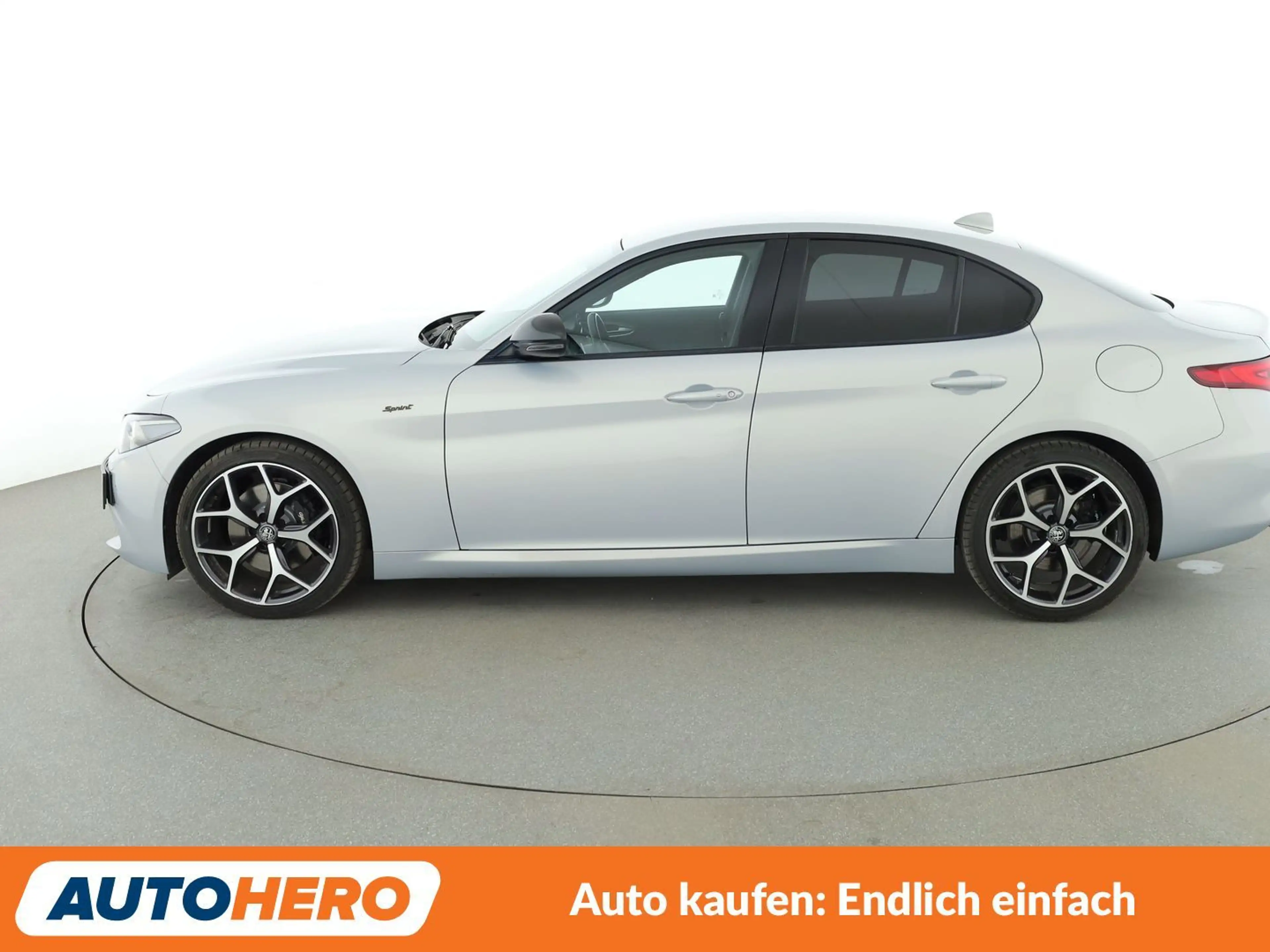Alfa Romeo Giulia 2.2 JTDM Sprint Aut.*ACC*PDC*SHZ*ALU*KLIMA* — photo 3