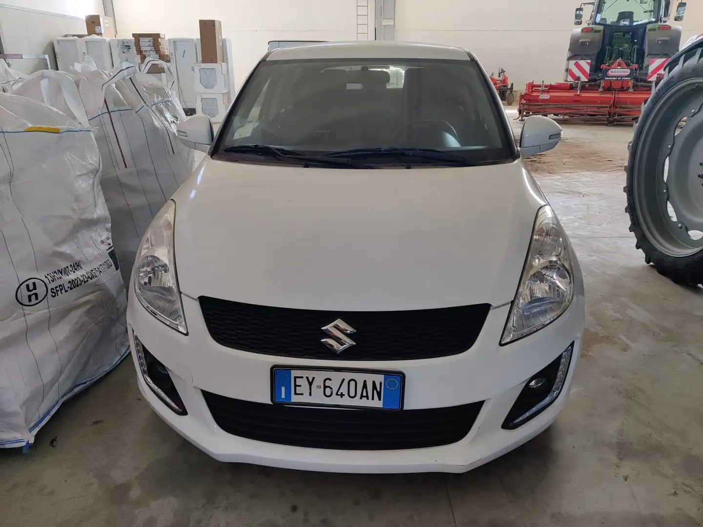 Suzuki Swift Swift V 2015 5p 1.2 vvt B-Cool Bianco - 1
