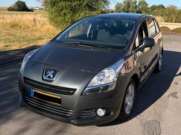 5008 120 VTi Access