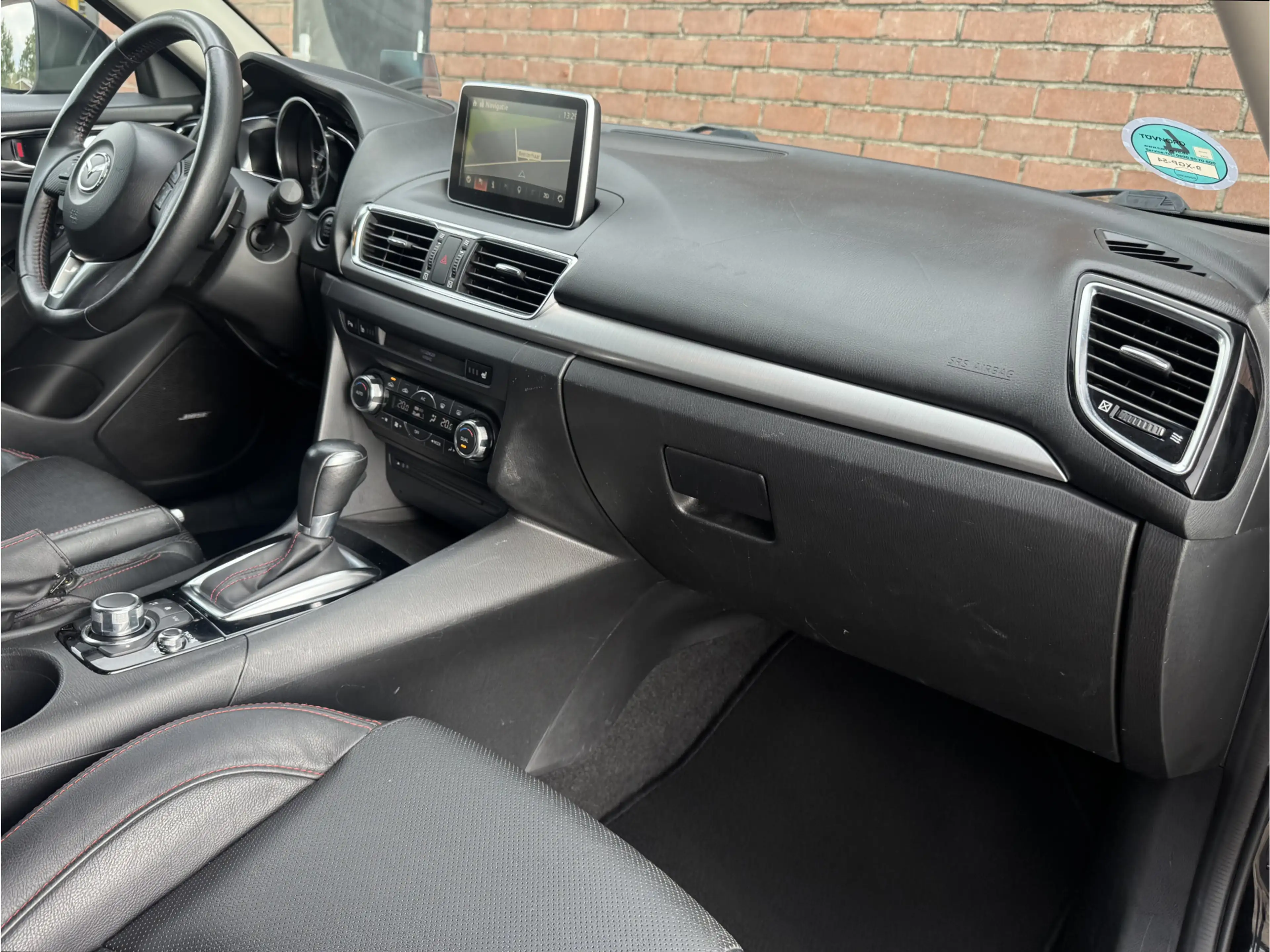 Mazda 3 2.0 GT-M | NL-AUTO! | LEDER! | NAVI! | TREKHAAK! — photo 11