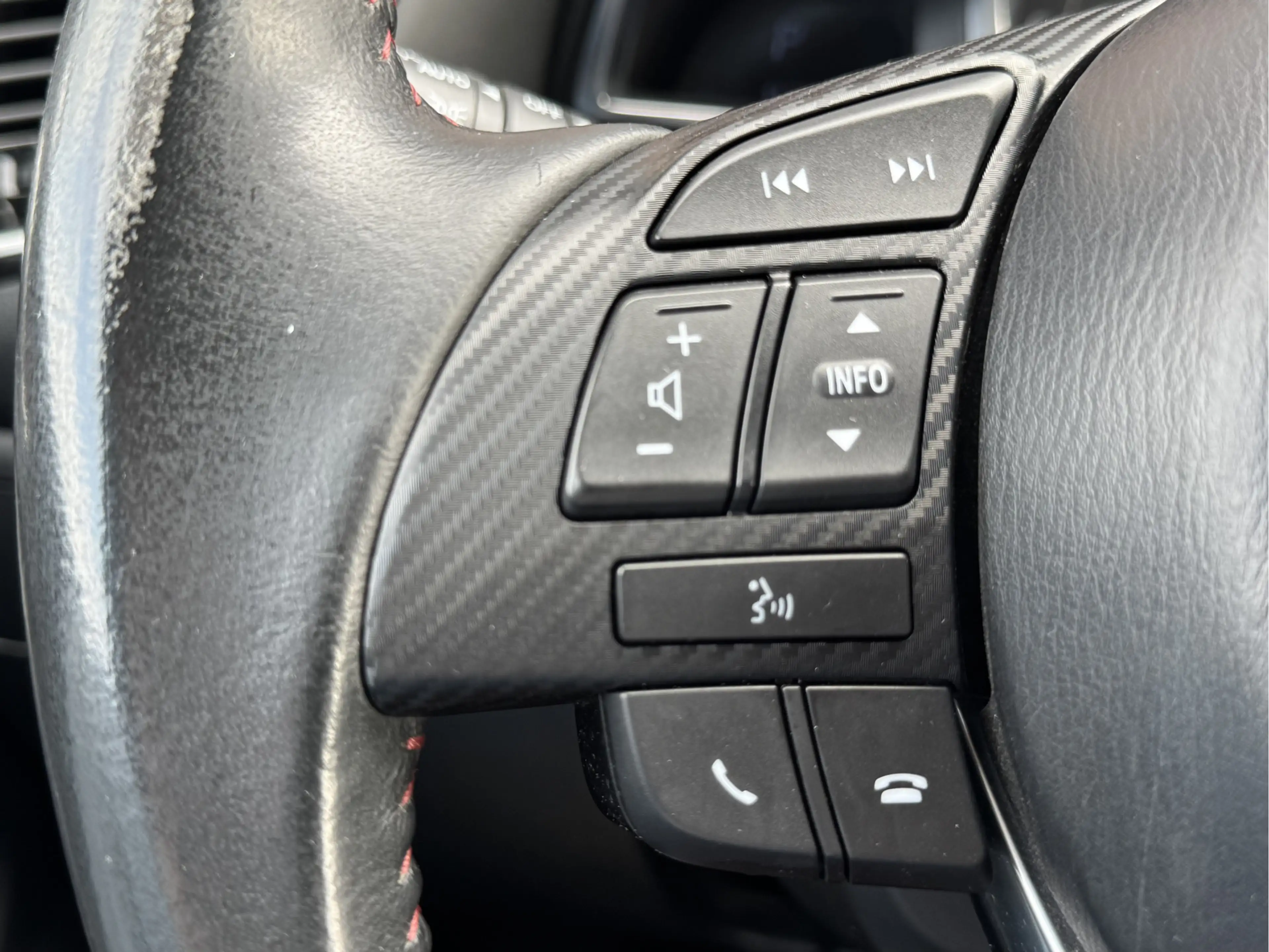 Mazda 3 2.0 GT-M | NL-AUTO! | LEDER! | NAVI! | TREKHAAK! — photo 19