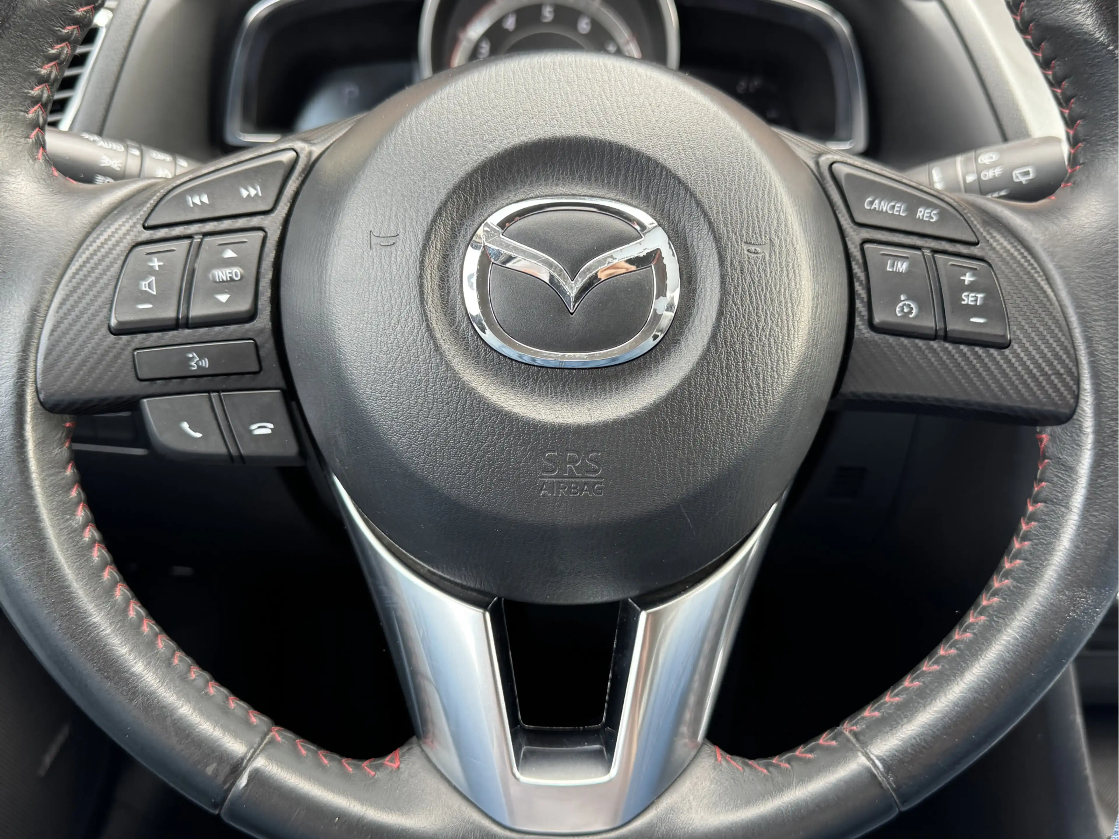 Mazda 3 2.0 GT-M | NL-AUTO! | LEDER! | NAVI! | TREKHAAK! — photo 18