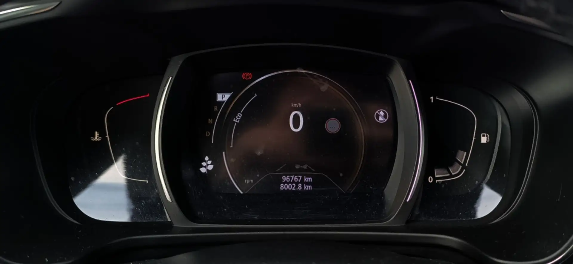 Renault Kadjar 1.3 TCe GPF Zen EDC 103kW Gris - 2