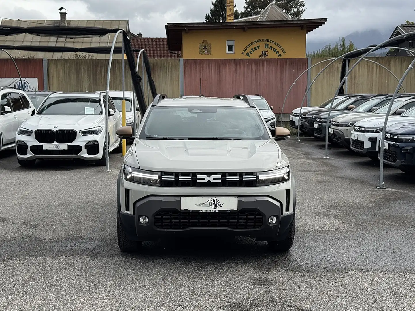 Dacia Duster Extreme TCe 130 mHev 4x4 LED PDC Kamera Sitz & ... Beige - 2