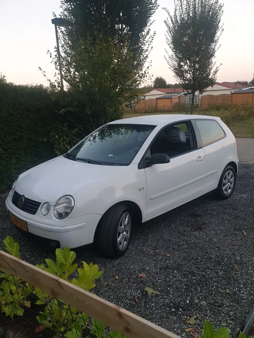 Volkswagen Polo 1.4 GT - 1