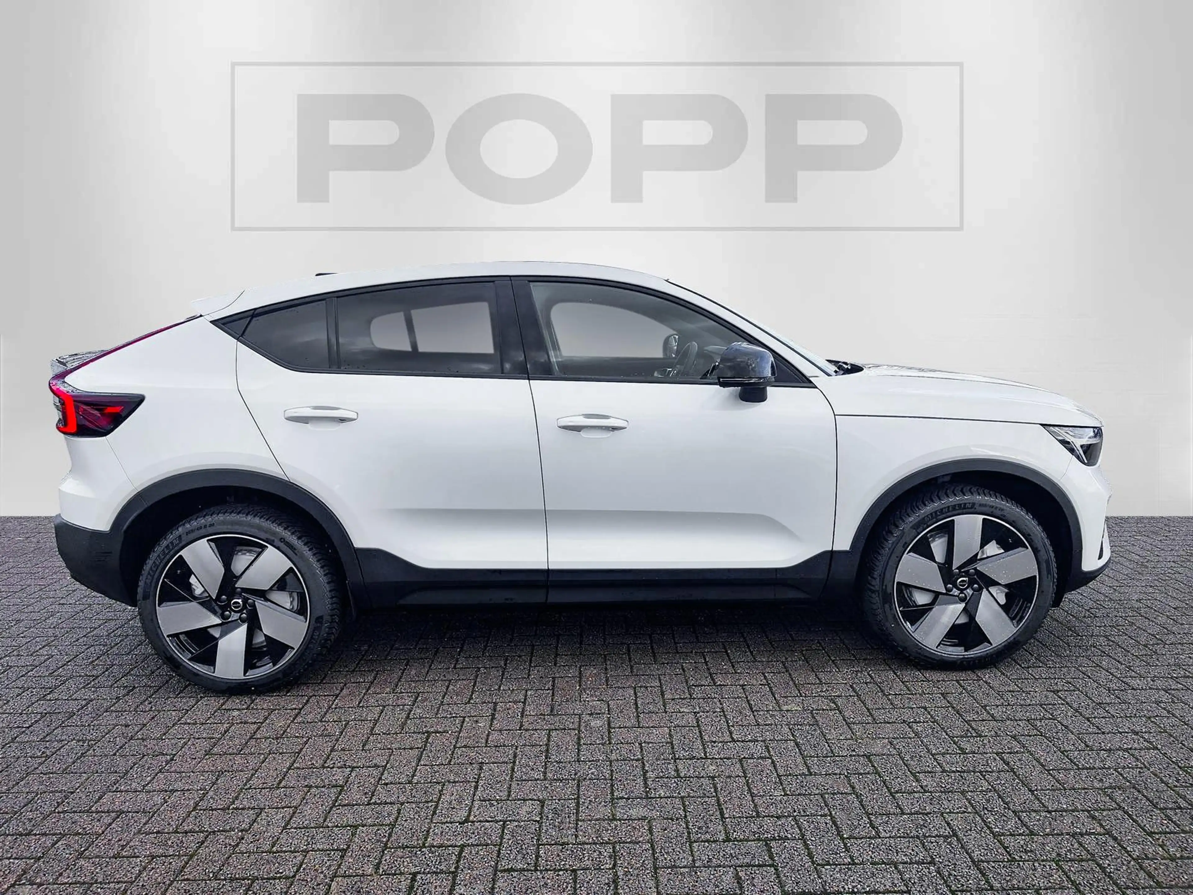 Volvo C40 EC40 Twin Motor AWD Plus LHZ SHZ WÄPU — photo 7
