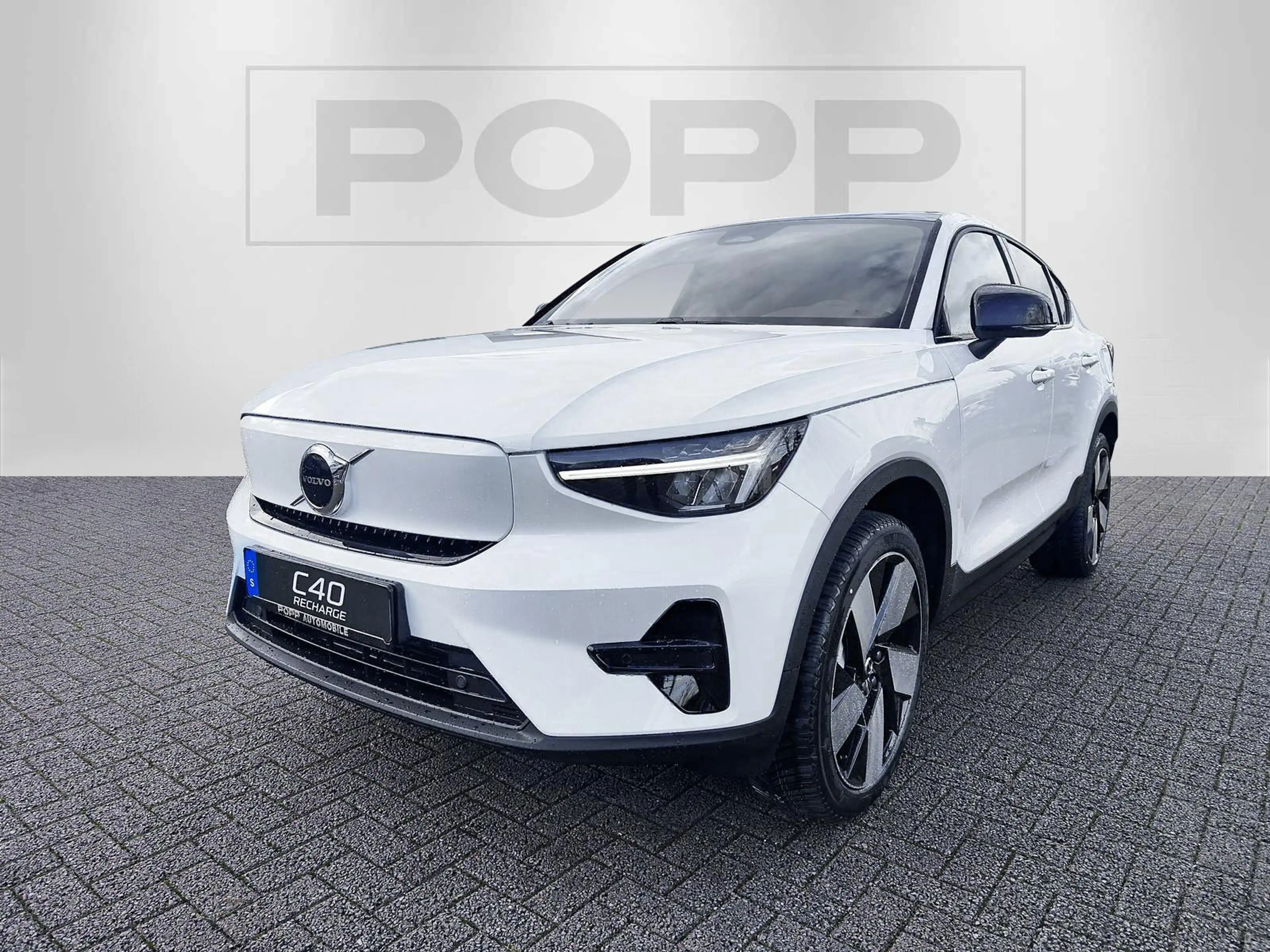 Volvo C40 EC40 Twin Motor AWD Plus LHZ SHZ WÄPU — photo 10