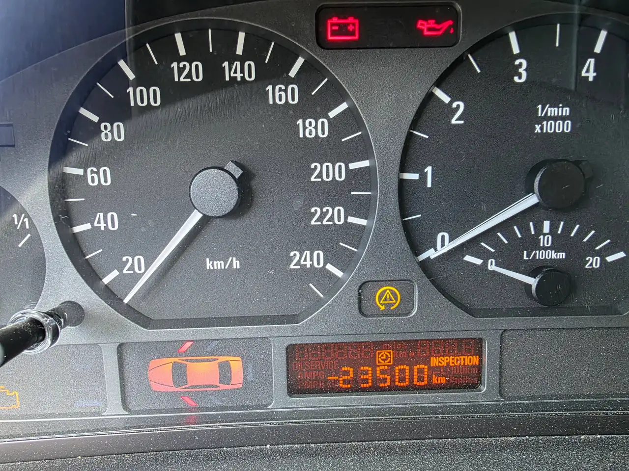 BMW 316i, foto 6
