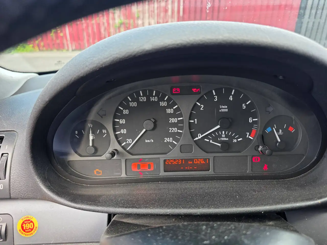 BMW 316i, foto 8