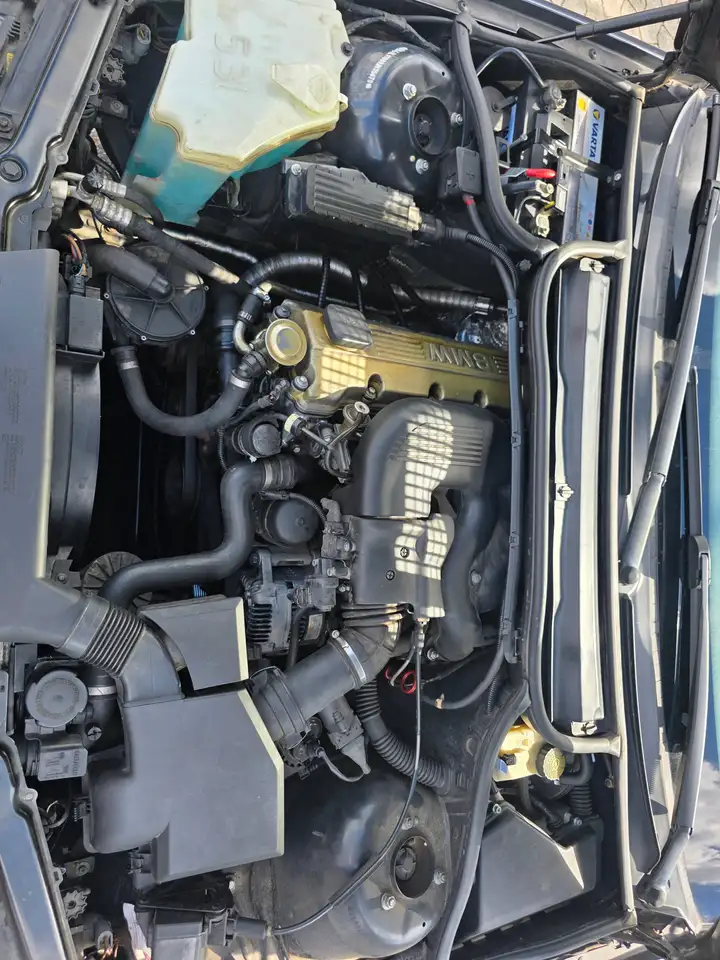 BMW 316i, foto 7