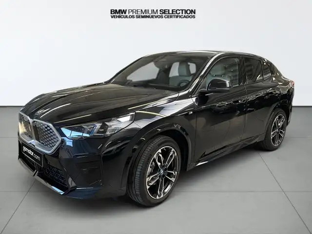 BMW iX2 eDrive20A