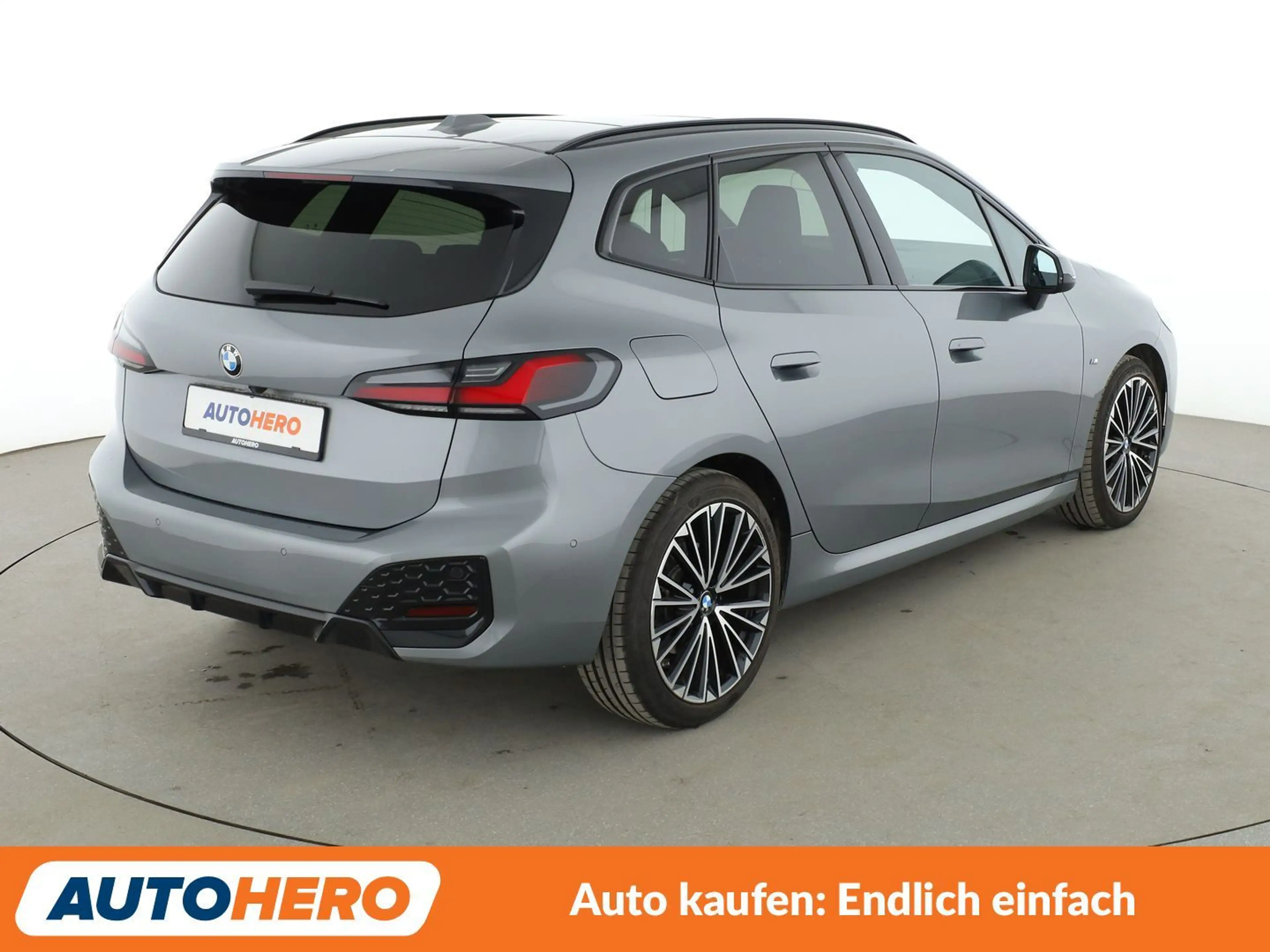 BMW 223 223d Active Tourer xDrive M Sport Aut.*NAV*TEMP* — photo 6