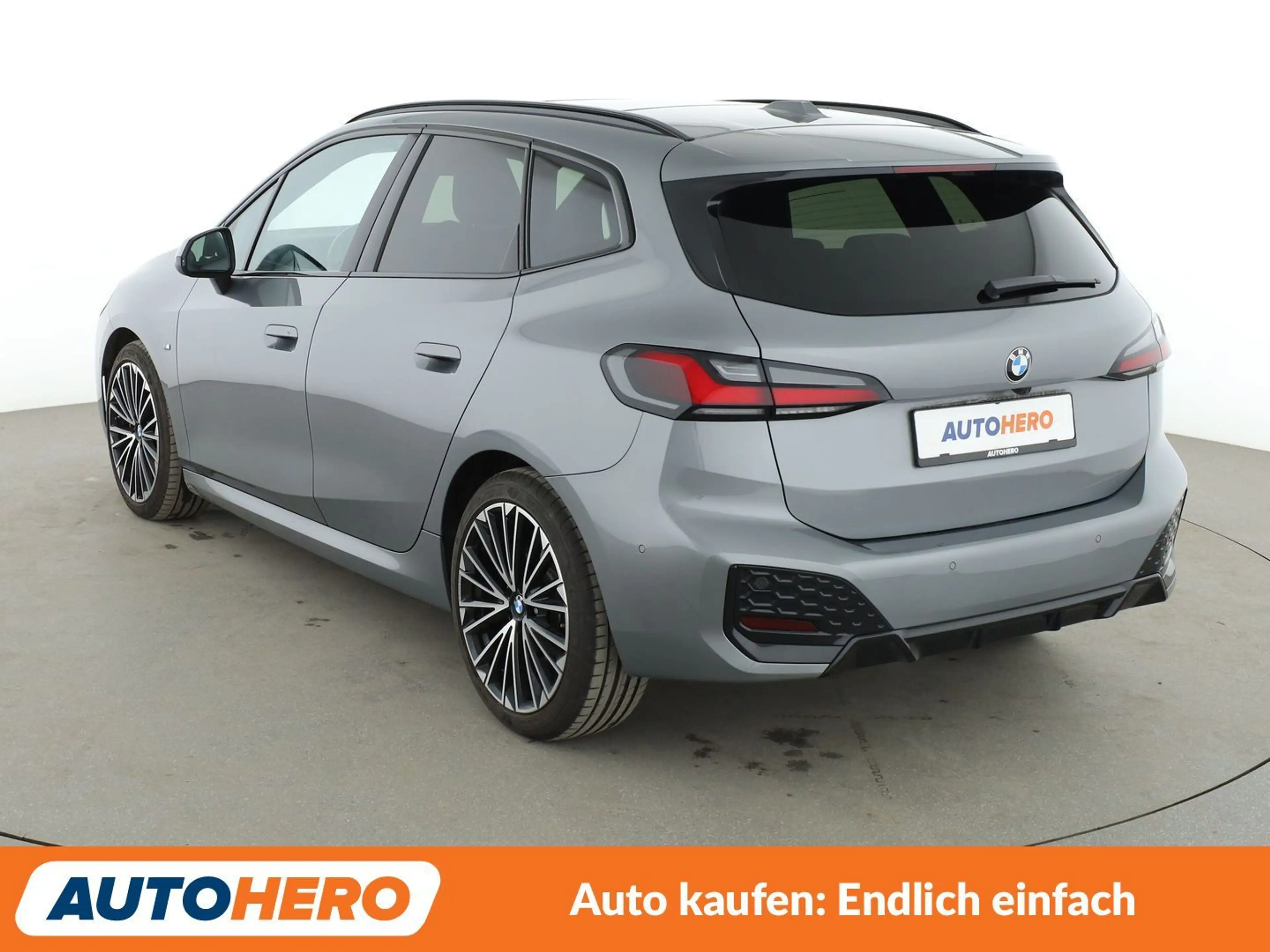 BMW 223 223d Active Tourer xDrive M Sport Aut.*NAV*TEMP* — photo 4