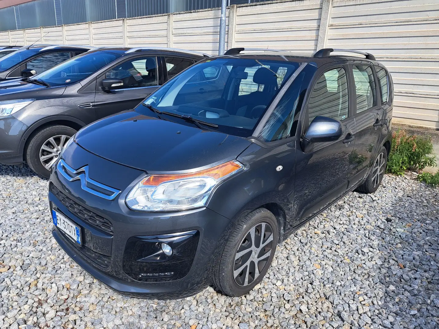 Citroen C3 C3 Picasso Picasso 1.4 vti Seduction Gpl FL Grau - 1