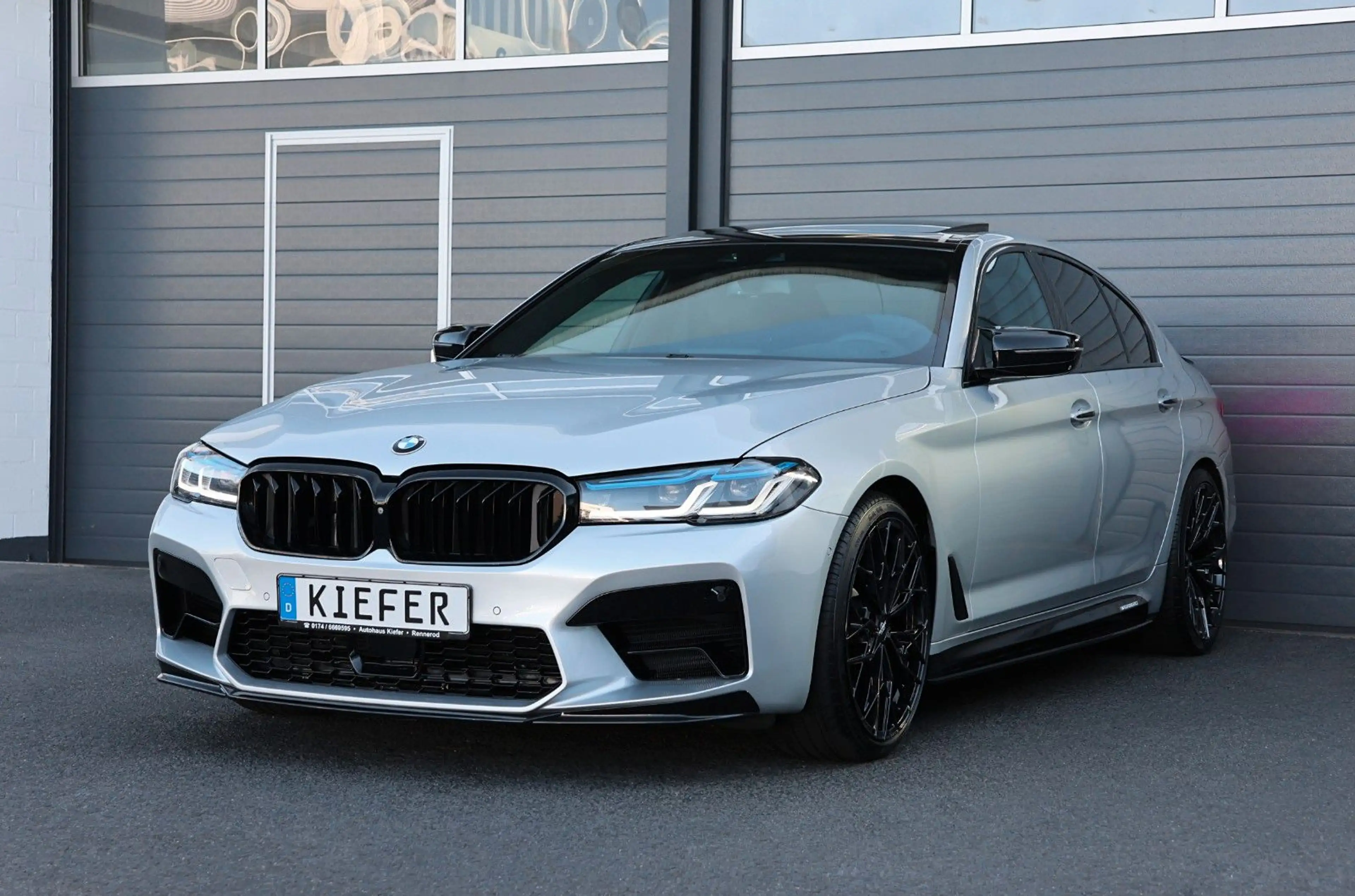 BMW 540 i xDrive M/ACC/LASER/HUD/360°/SHZ/TOTW/R20 — photo 3