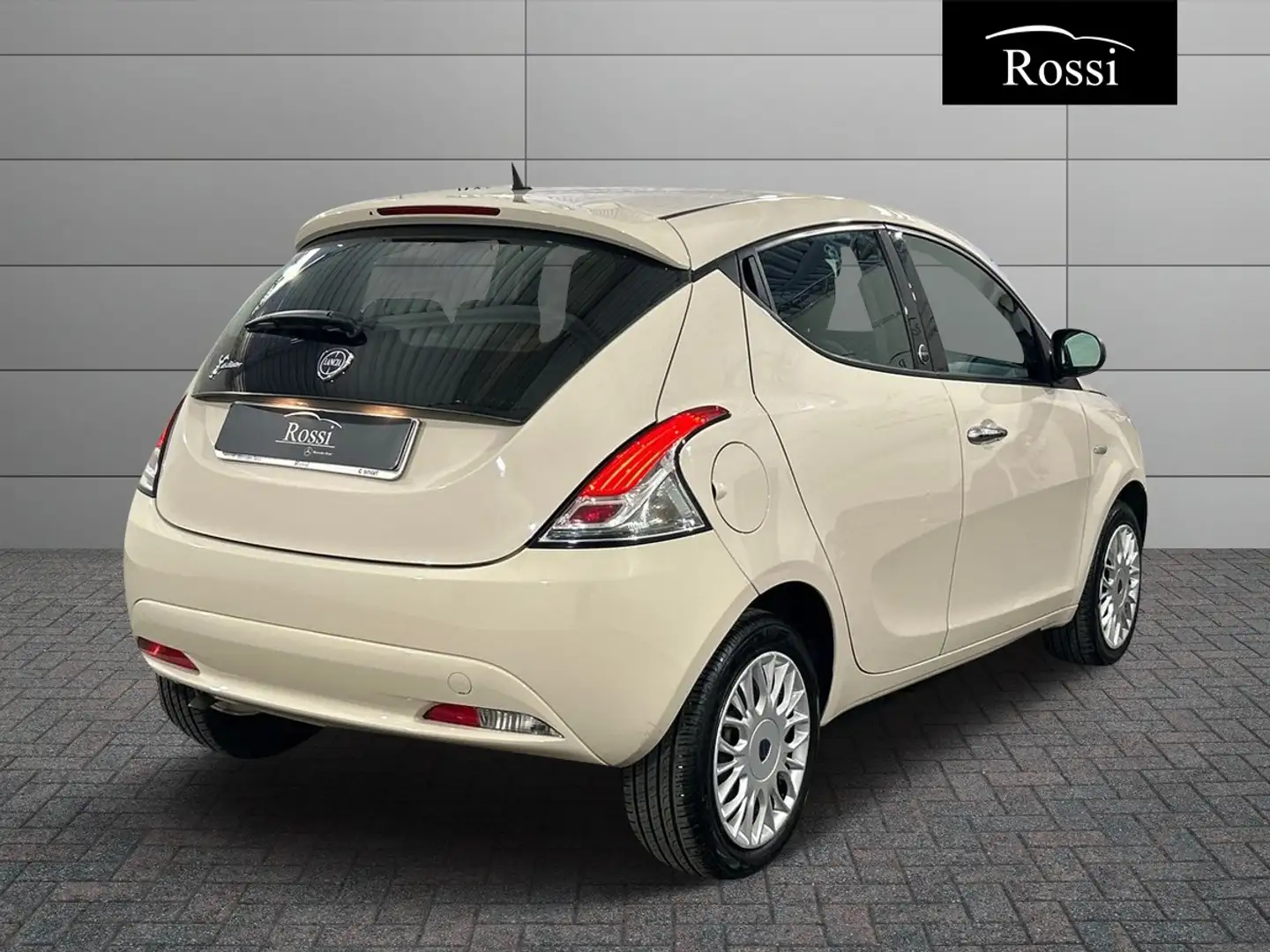 Lancia Ypsilon 1.2 Gold ecochic Gpl 69cv my16 Beige - 2