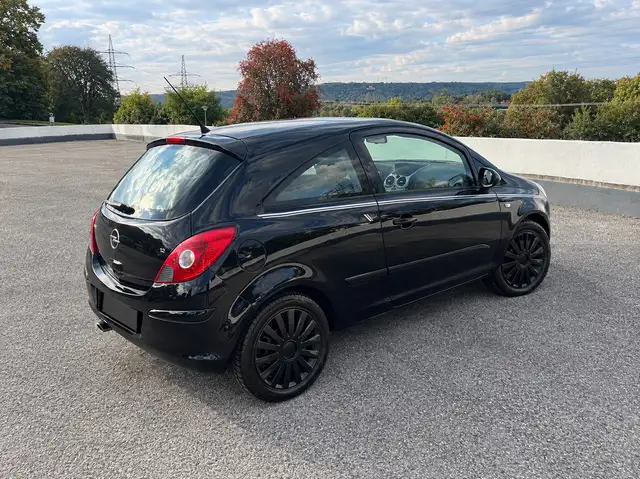 Opel Corsa view 6