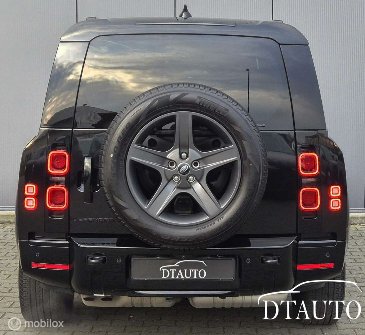 Land Rover Defender HSE D300 - 2024 - Joinsteer - #8